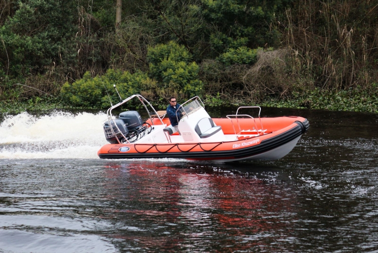 Falcon 760 - Taucherboot